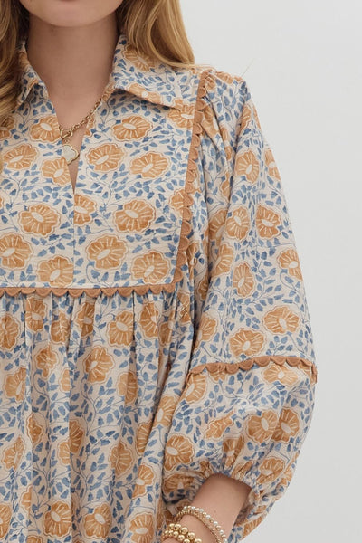 in this moment floral scallop trim top | camel