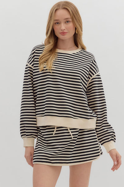 chic moment striped skort | black + white