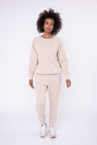 fight the feeling elevated joggers | natural
