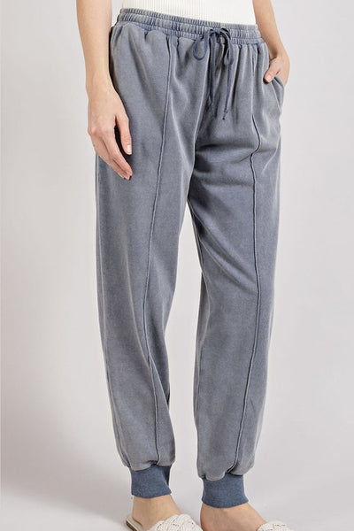 full of dreams mineral wash joggers | denim
