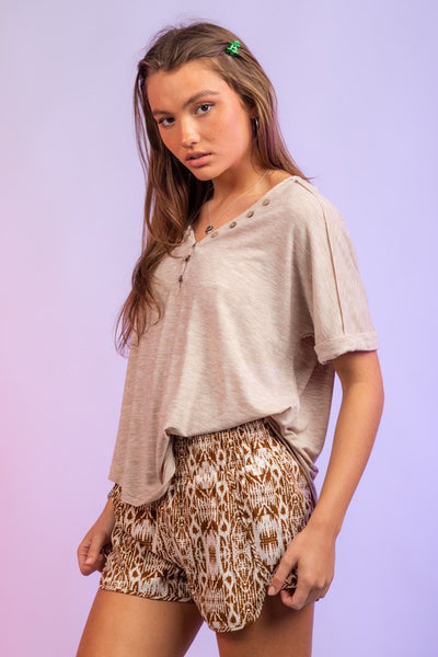 closer to home raw edge top | oatmeal