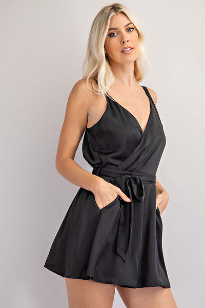 confident choice v-neck romper | black