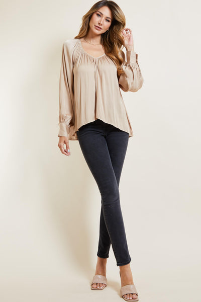 take in the magic top | taupe