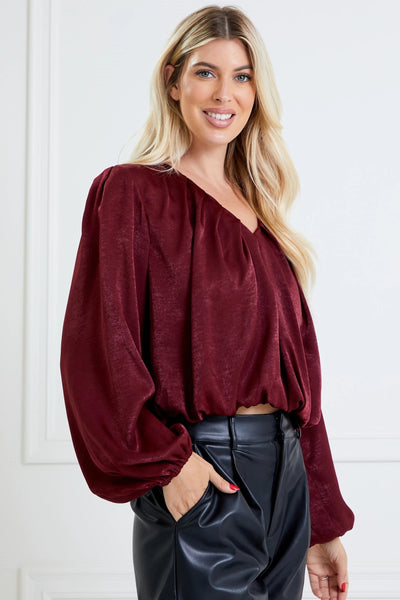 hear the applause pleated top | wine