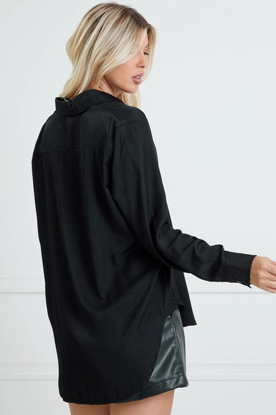 banking on it button up top | black