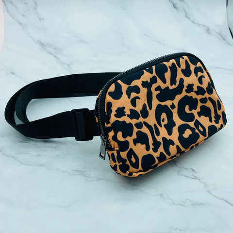 bum bag | leopard